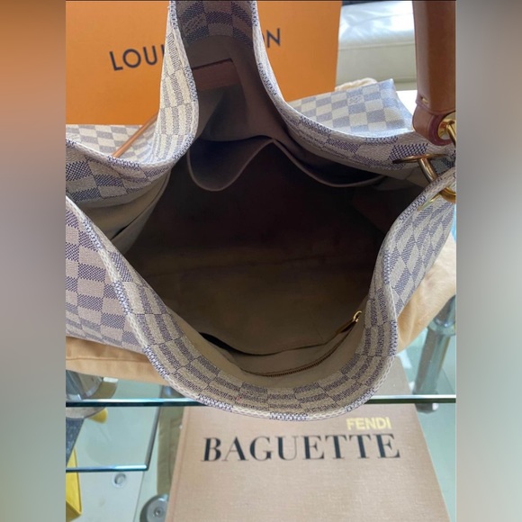 Authentic Louis Vuitton Artsy Handbag Damier MM - Picture 5 of 12